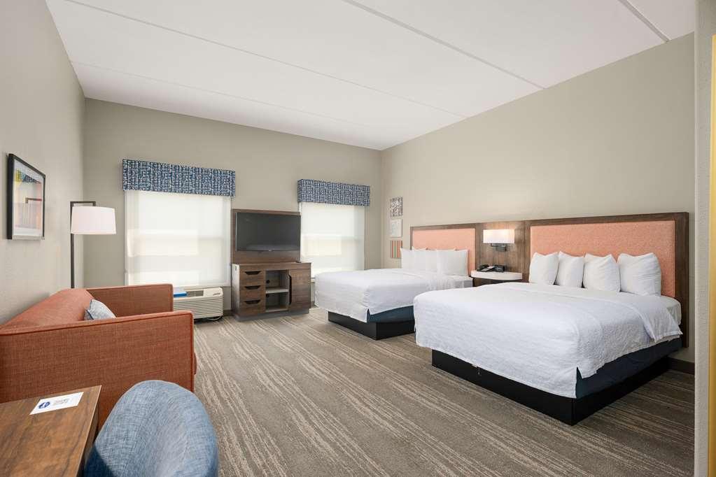 Hampton Inn & Suites Харлинген Номер фото