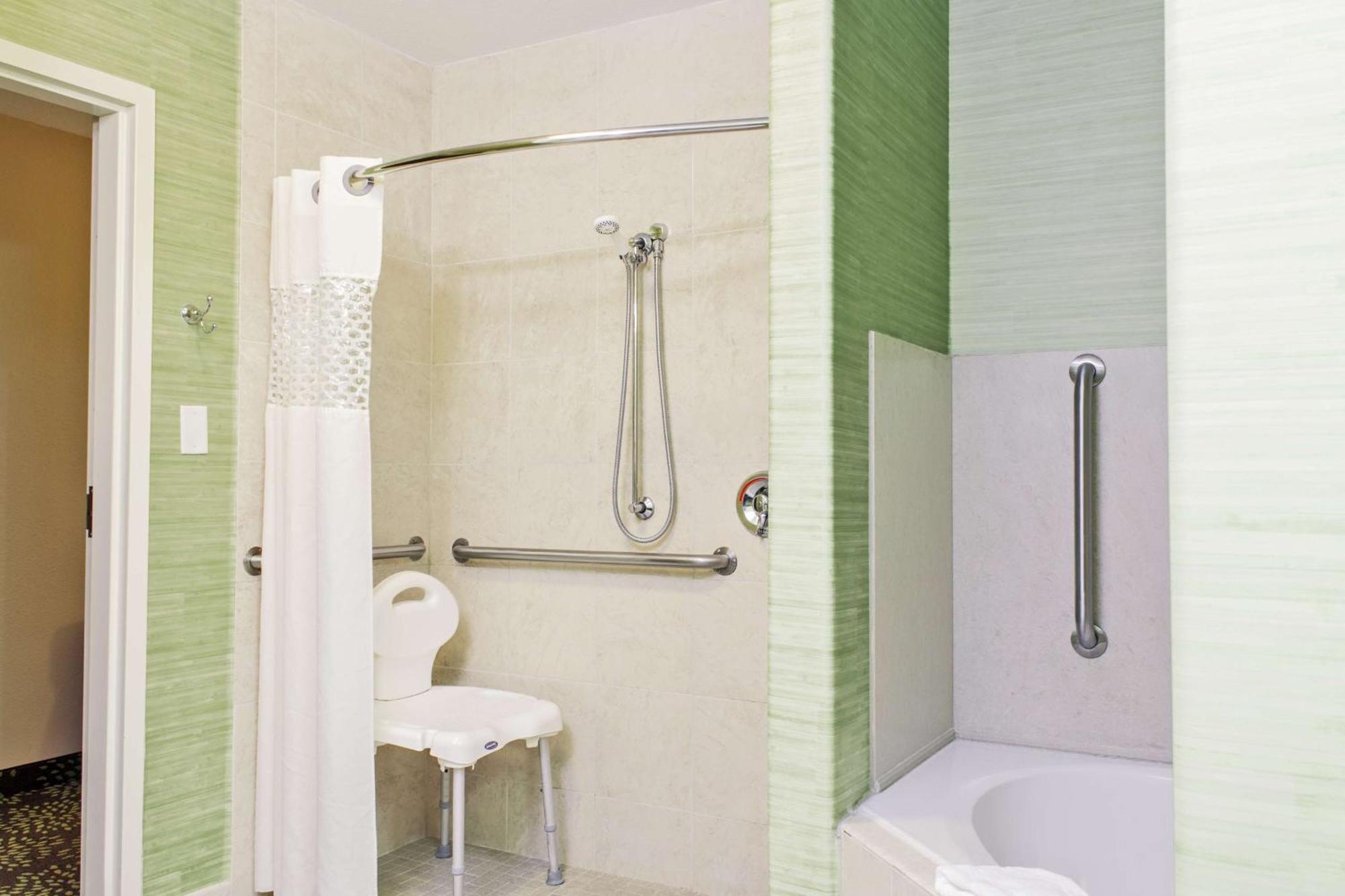 Hampton Inn & Suites Харлинген Экстерьер фото