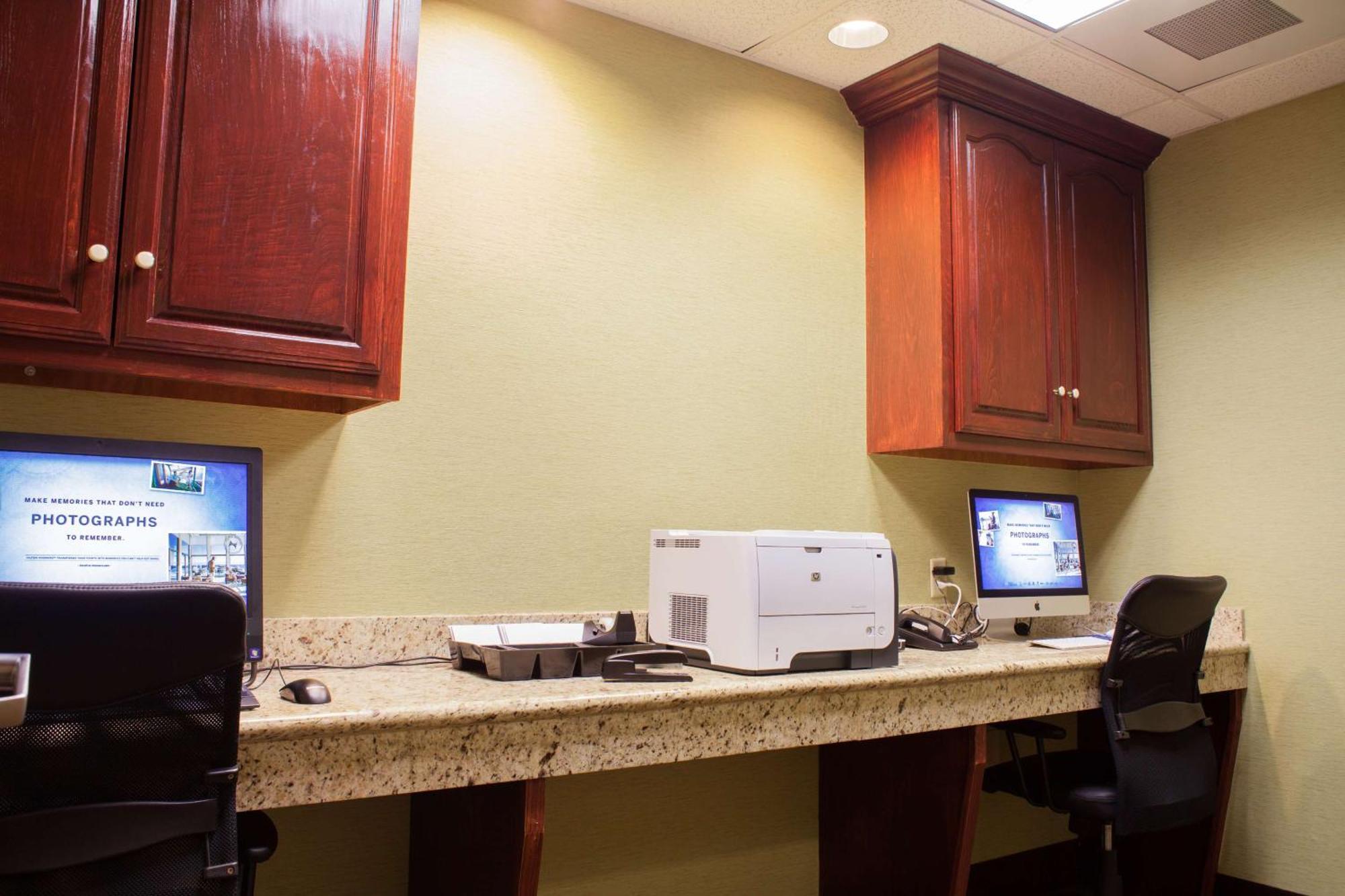 Hampton Inn & Suites Харлинген Экстерьер фото