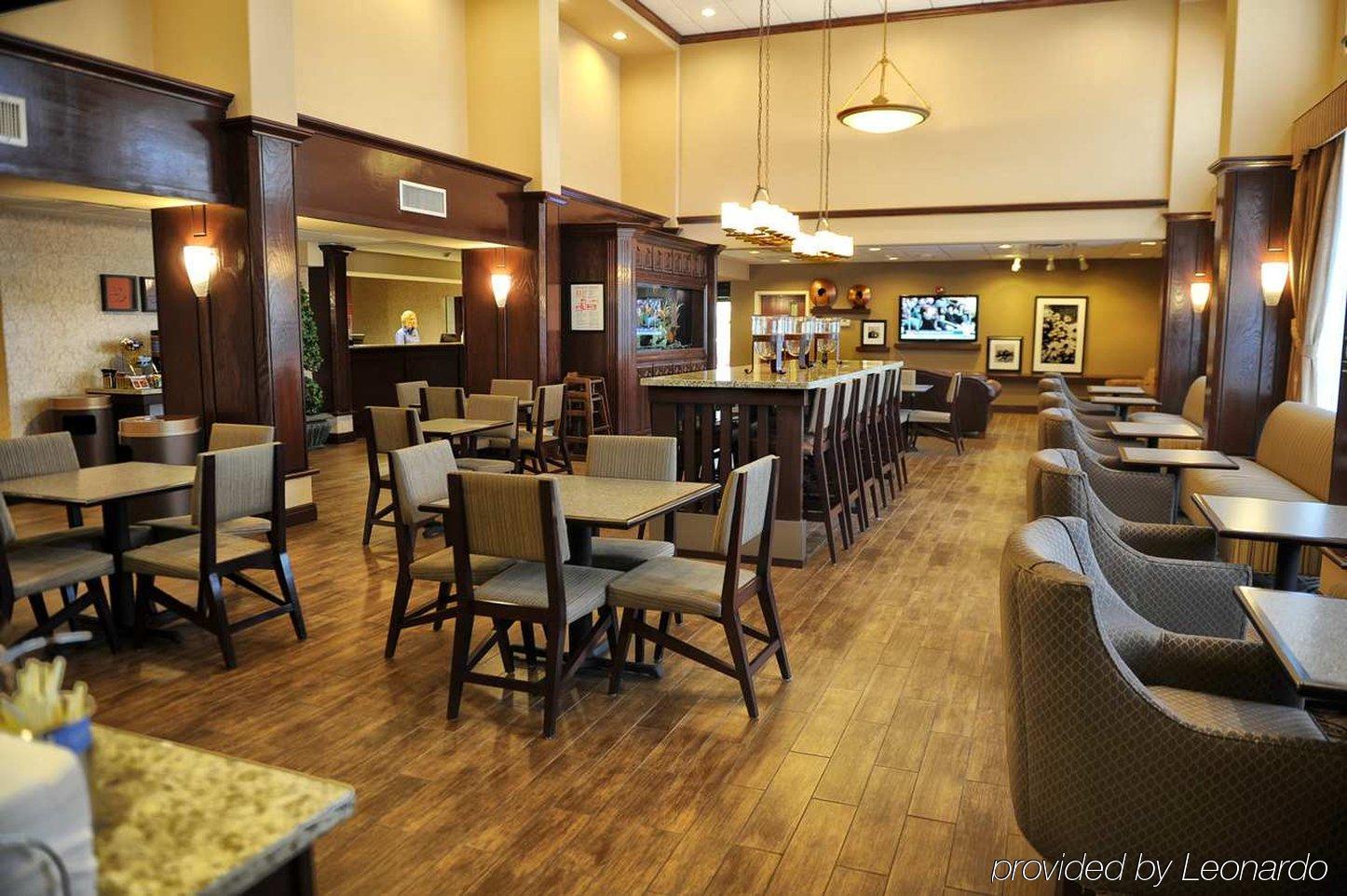 Hampton Inn & Suites Харлинген Экстерьер фото