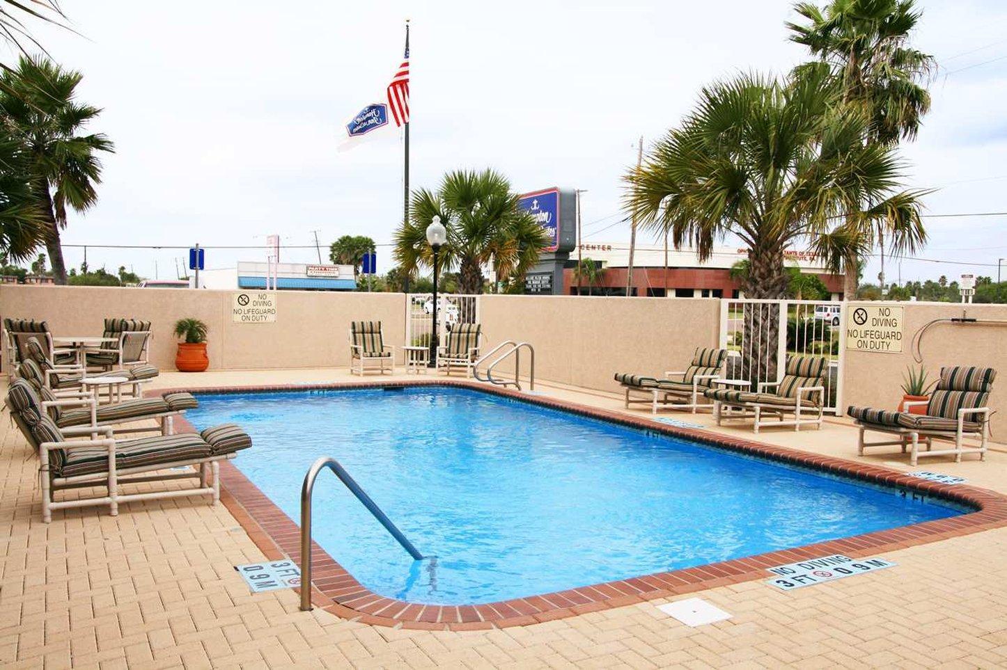 Hampton Inn & Suites Харлинген Экстерьер фото